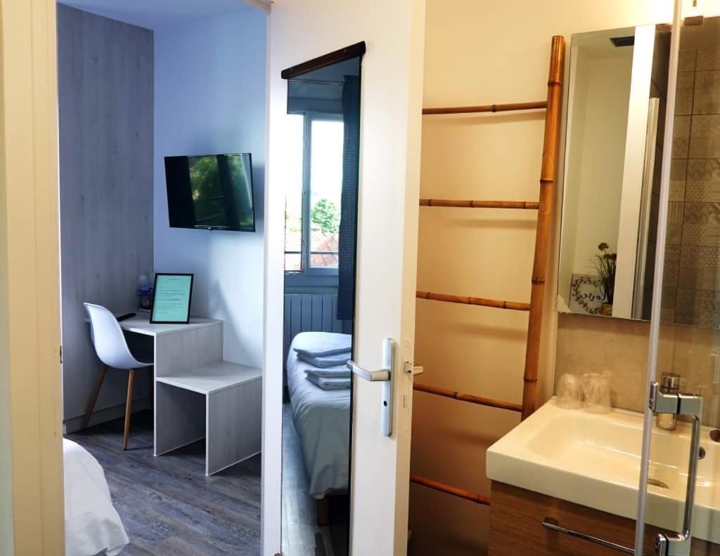 Hotel La Grotte Sagy  Eksteriør billede